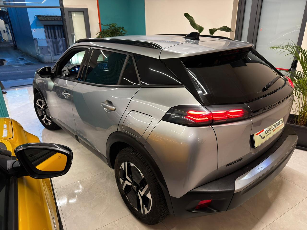 Peugeot 2008 BlueHDi 130 Allure CAMBIO AUT. DIESEL