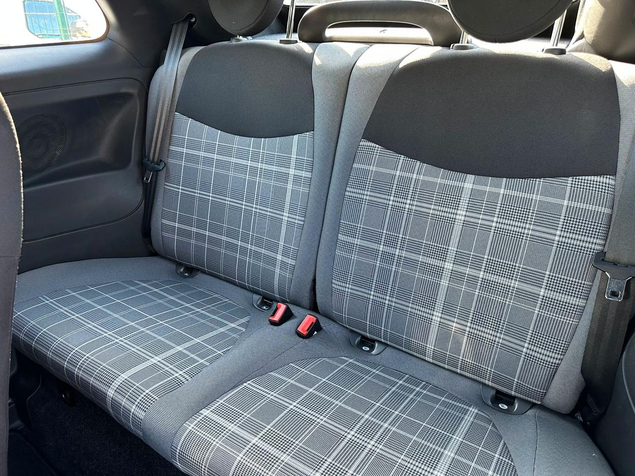 Fiat 500 C 1.0 Hybrid Lounge