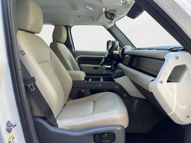 LAND ROVER Defender 110 3.0D I6 200 CV AWD Auto SE