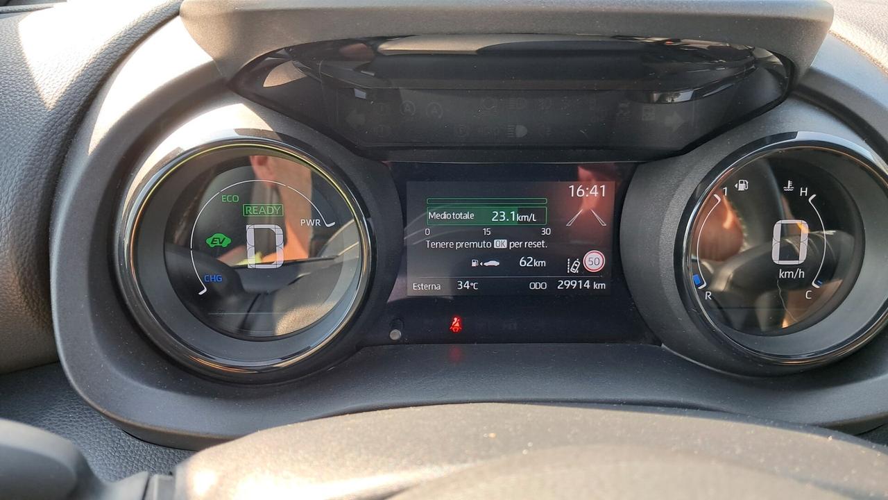 Toyota Yaris 1.5 Hybrid 5 porte Premiere