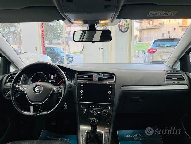 Volkswagen Golf 7.5 1.6cc 115 CV highline anno 2019.