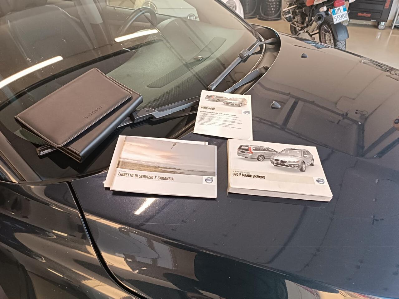 Volvo XC 70 XC70 2.4 D 175 CV FWD DRIVe Summum