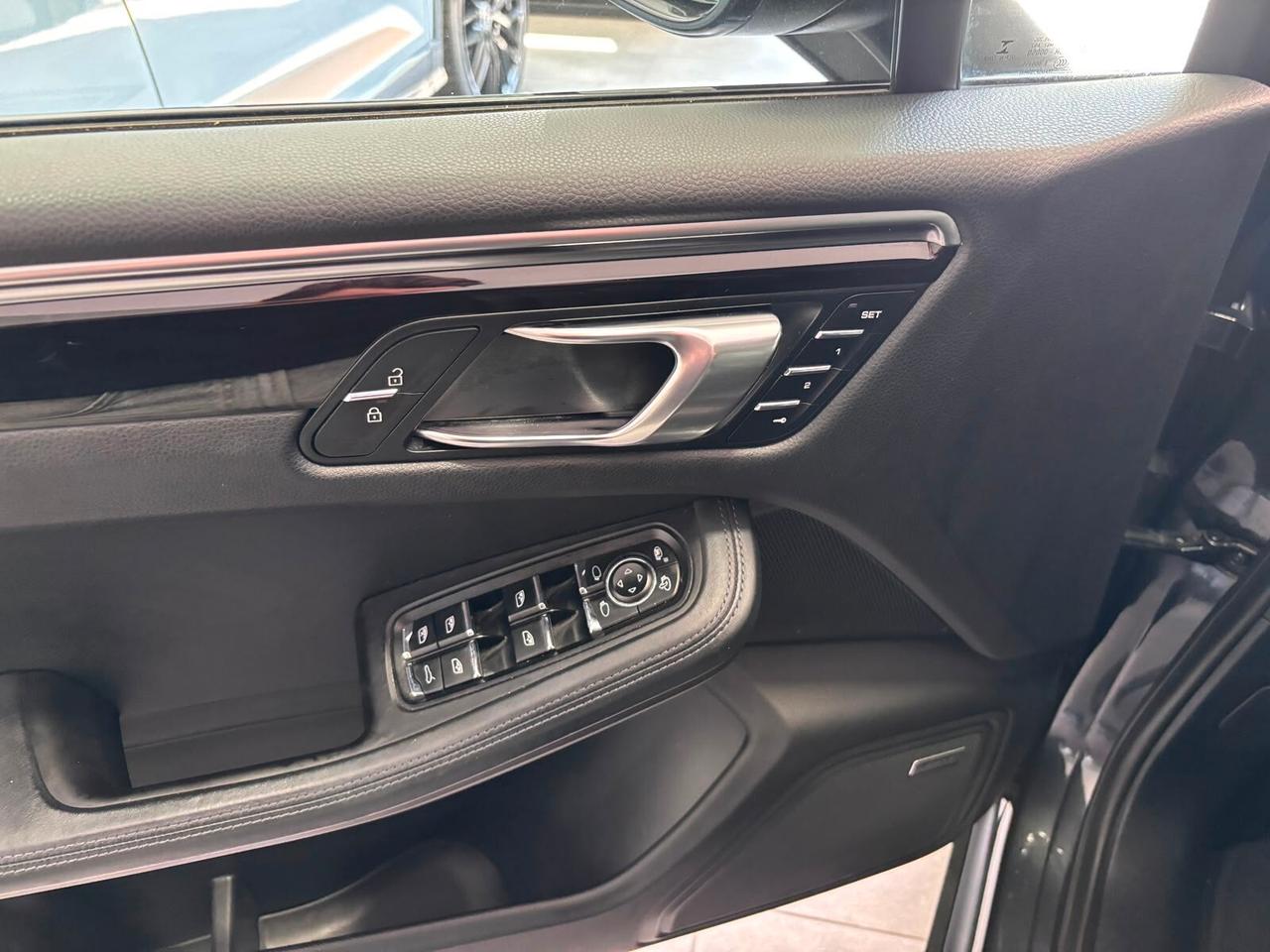 PORSCHE MACAN 2.0 TETTO-NAVI-360-BOSE