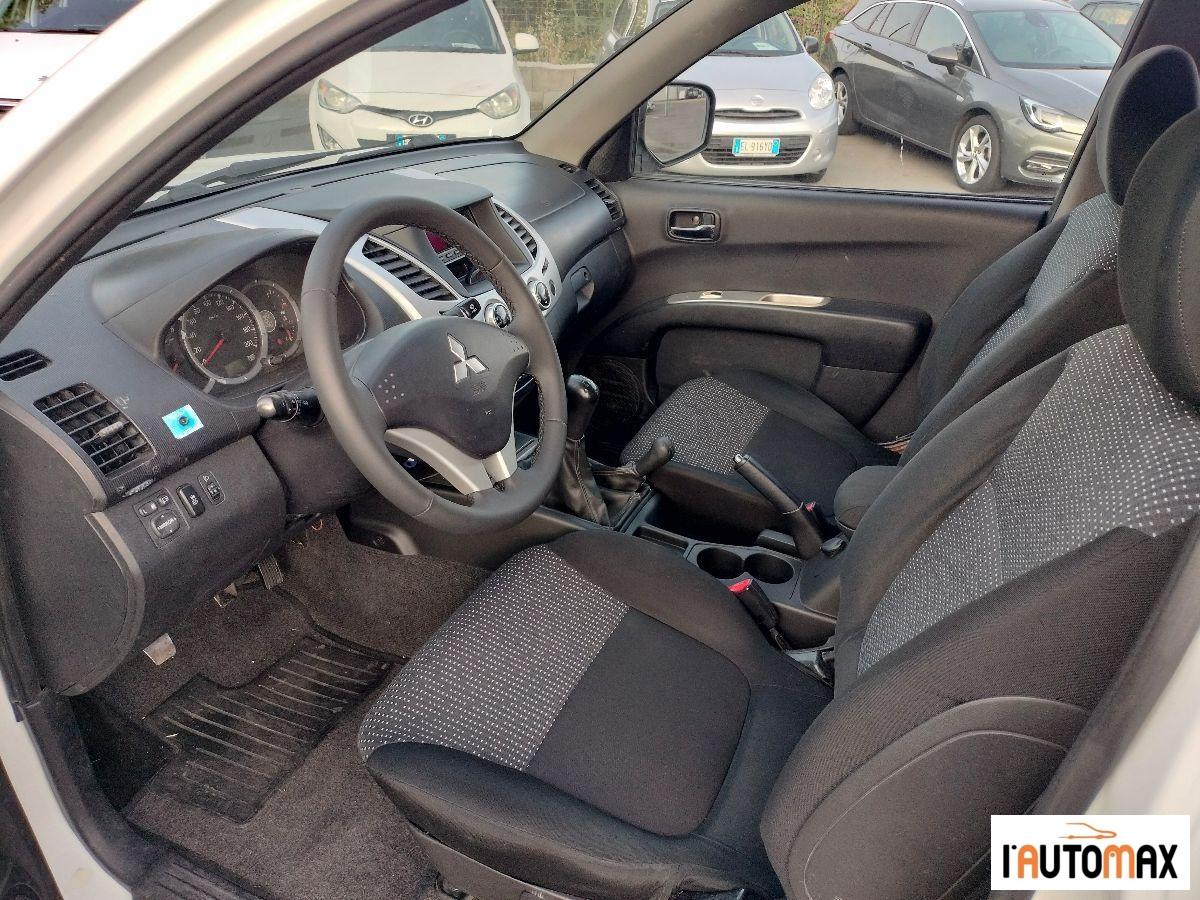 MITSUBISHI - L200 d.cab 2.5 di-d Intense Plus 178cv N1 E5