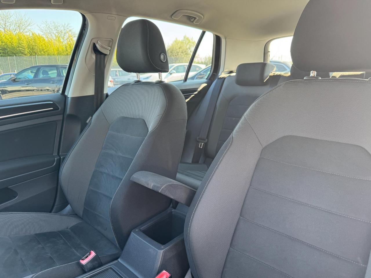 Volkswagen Golf 5 Porte Golf 5p 1.6 tdi Executive 115cv