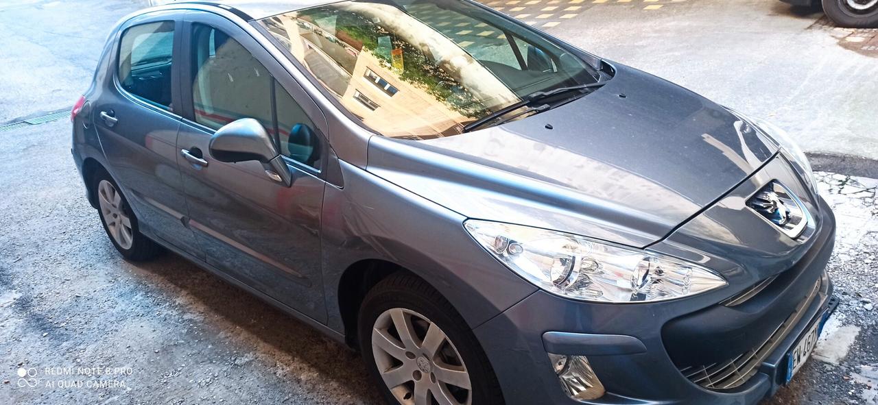 Peugeot 308 1.6 8V HDi 112CV cambio automatico 5p. Tecno