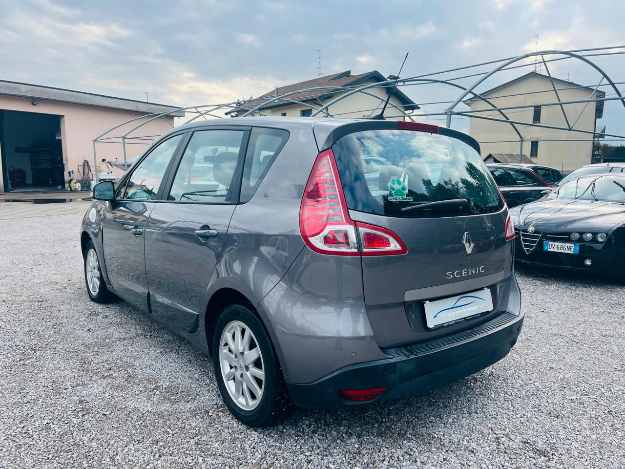 Renault Scenic X-Mod 1.6 Attractive