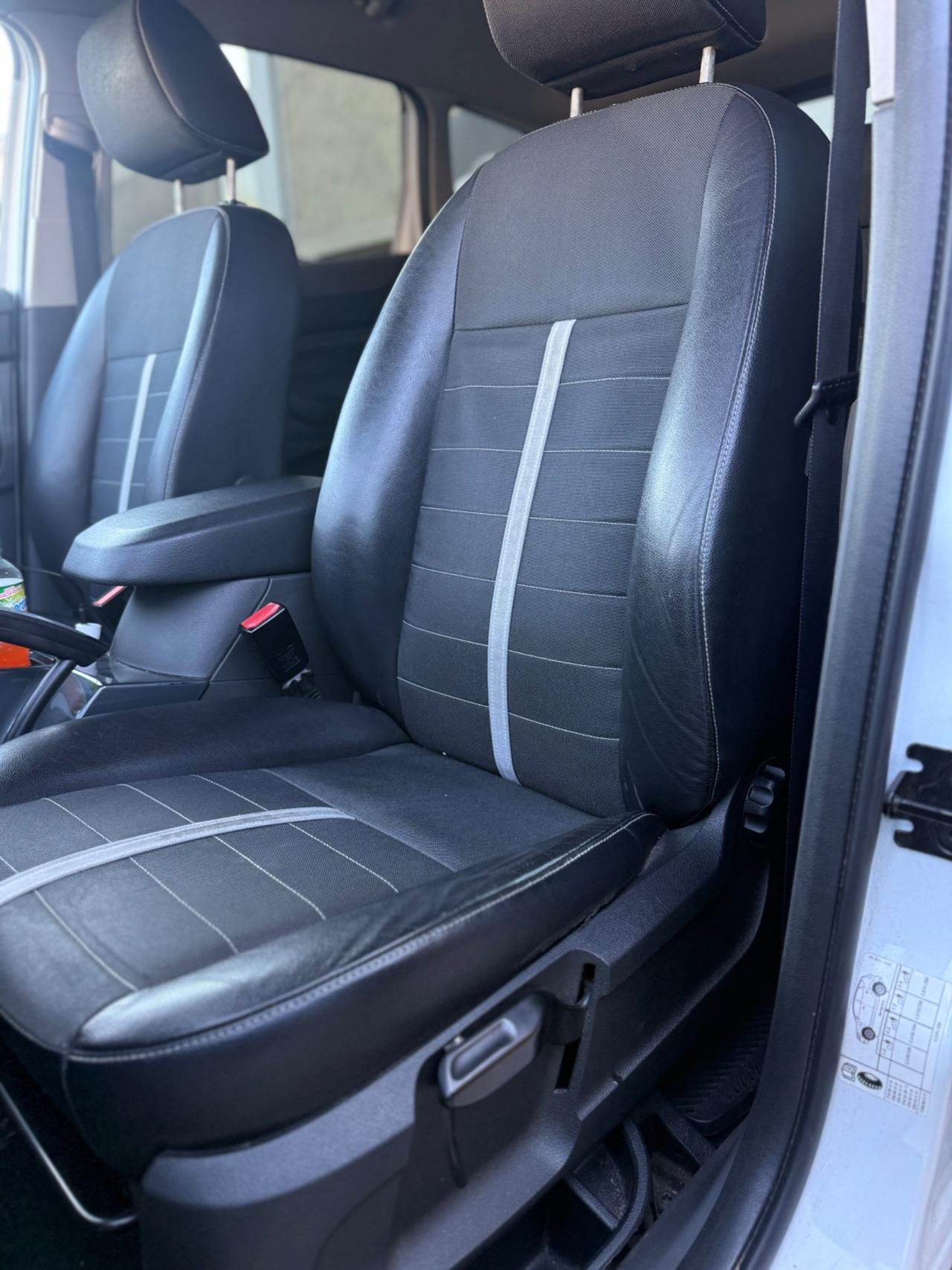 Ford Kuga 2.0 TDCi 136 CV 2WD Titanium DPF