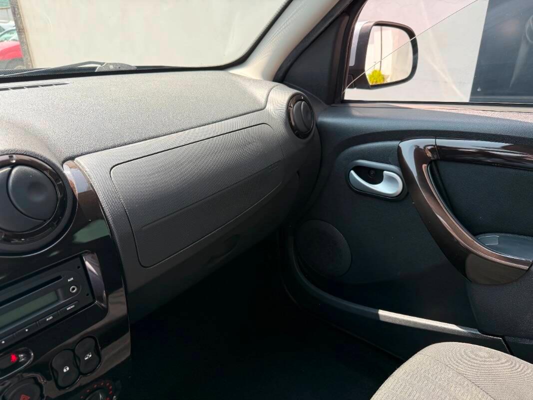 Dacia Duster 1.5 dci Laureate 4x2 110cv