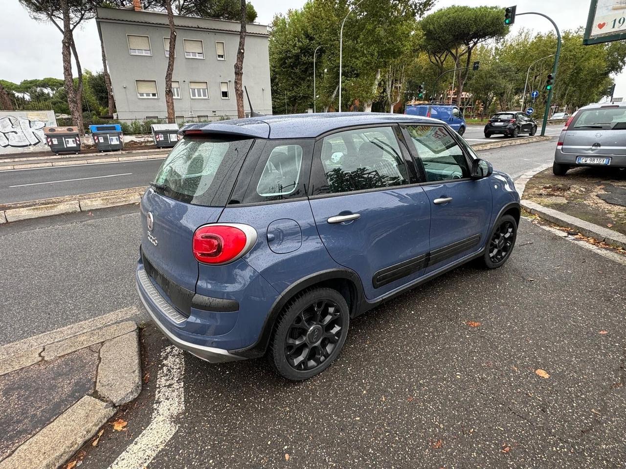 Fiat 500L 1.4 95 CV S&S Cross Navi Pdc