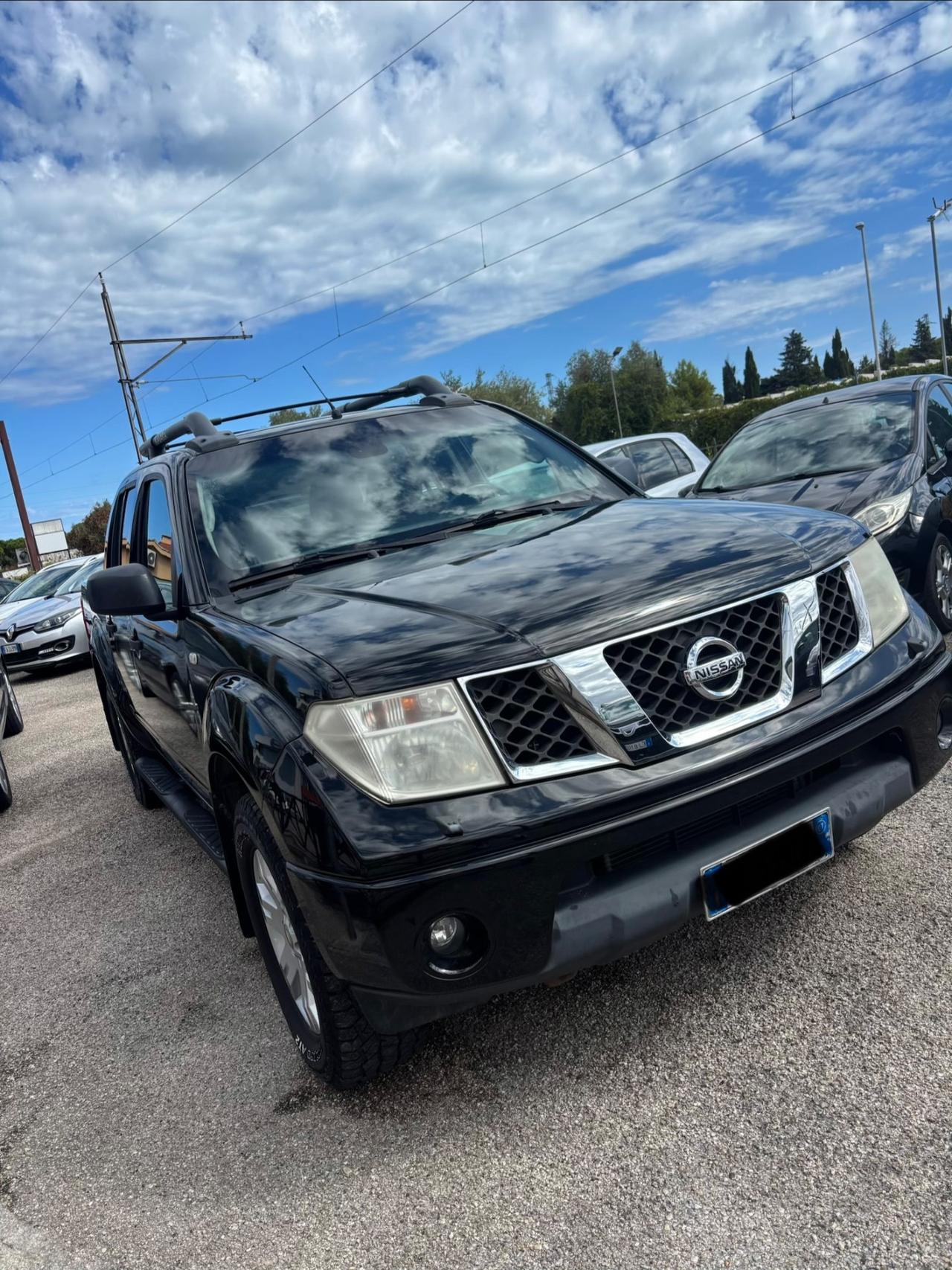 Nissan Navara 2.5 dCi 4 porte Double Cab SE