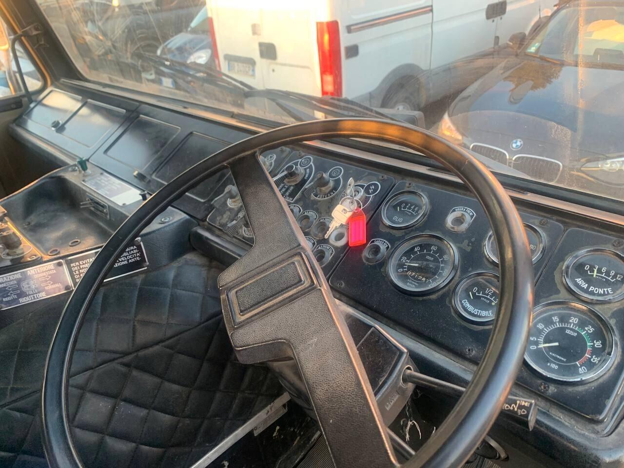 Iveco Lancia ACL 975 6611 M 4x4 Ribaltabile Spazzaneve