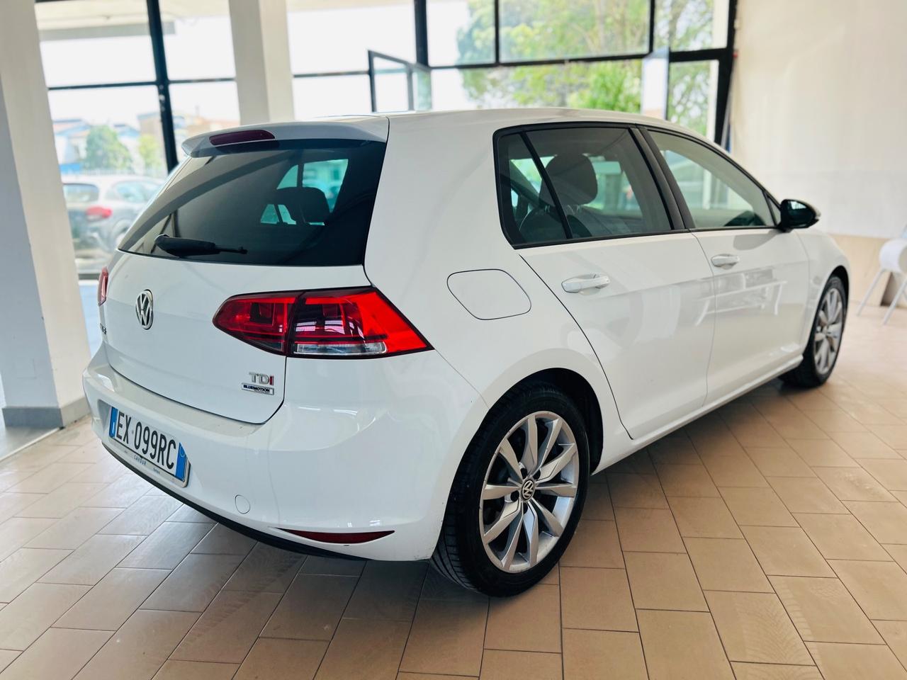 Volkswagen Golf BUSINESS 1.6 TDI 5P HIGHLINE BLUEMOTION TECHNOLOGY