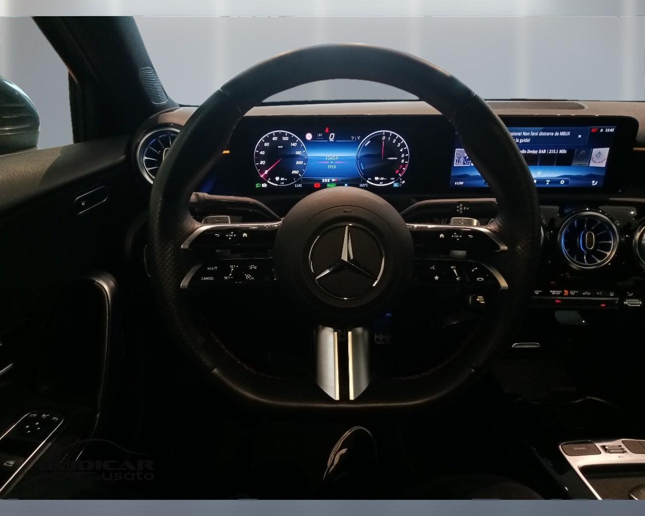 Mercedes-Benz Classe A - V177 2023 - A 250 e phev AMG Line Advanced Plus auto