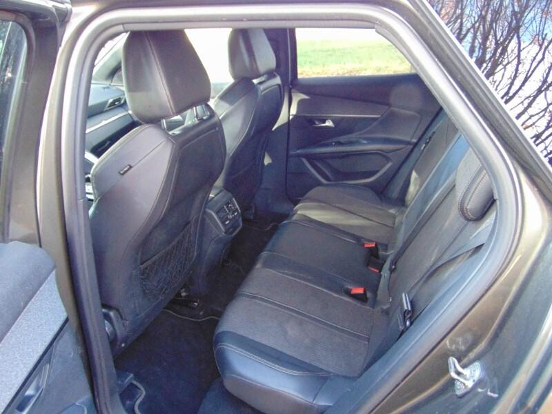 PEUGEOT 3008 2ª serie 3008 BlueHDi 120 S&S EAT...