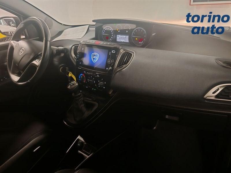 Lancia Ypsilon 1.0 FireFly 5 porte S&S Hybrid Gold