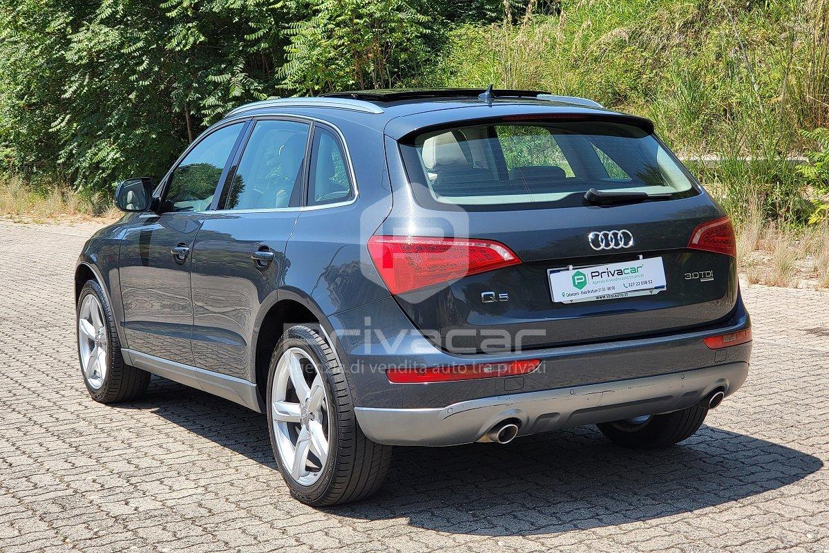 AUDI Q5 3.0 V6 TDI quattro S tronic