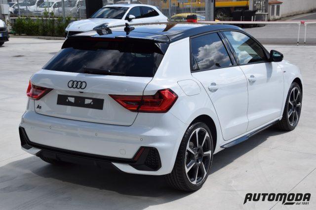 AUDI A1 1.0TFSI Stronic Identity black