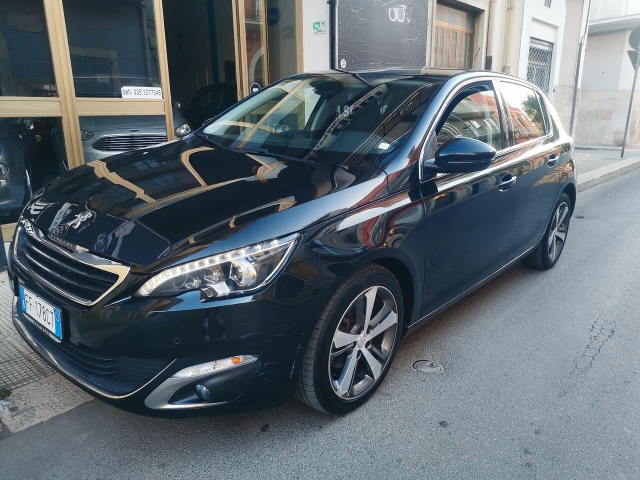 Peugeot 308 1600 BlueHDi 120 CV BERLINA ALLURE