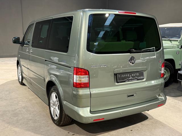 VOLKSWAGEN Multivan 2.5 TDI *PEDANA AUTOMATICA PER TRASPORTO DISABILI*