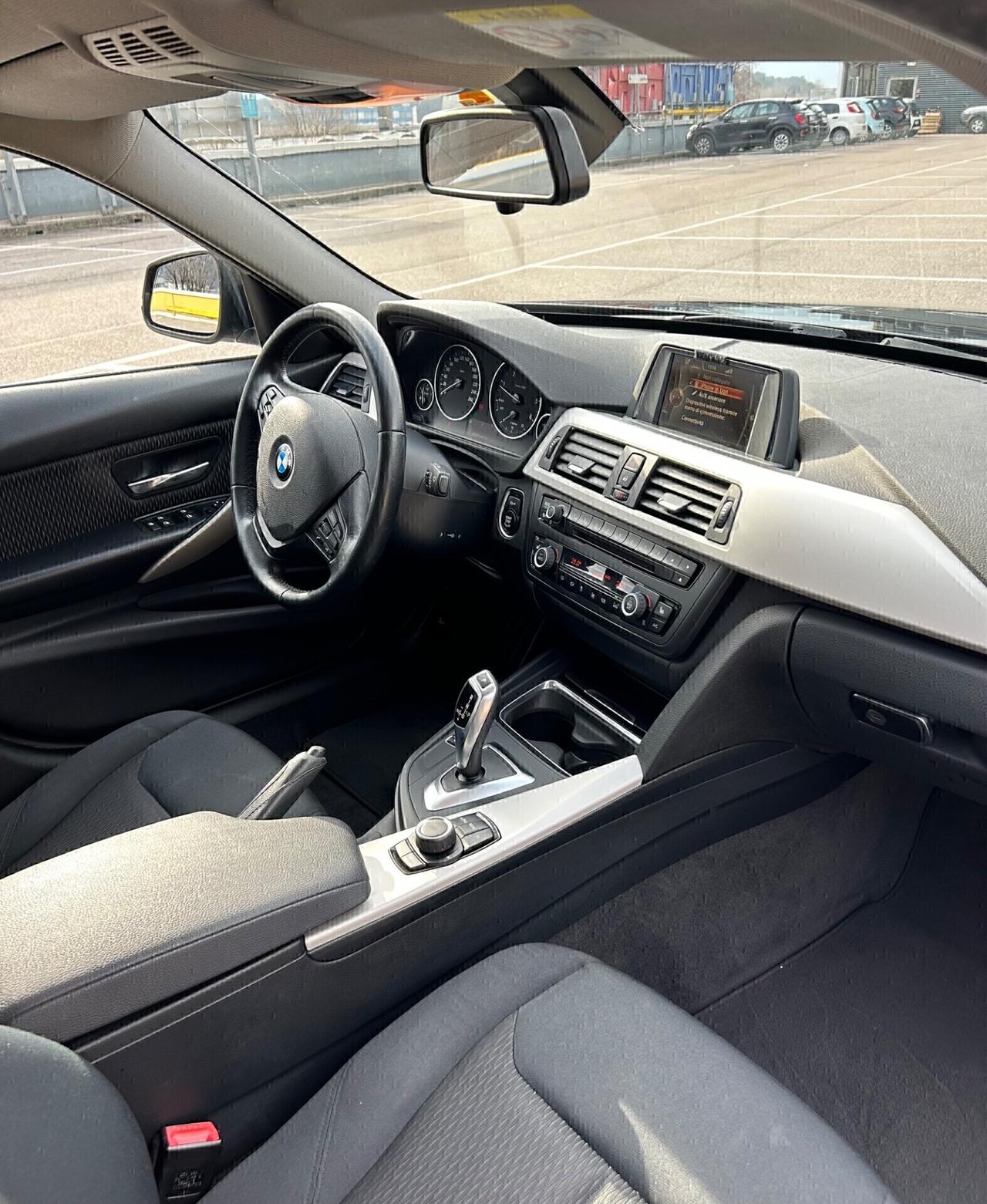 Bmw 320d Touring Msport 2015 UNICO PROPR.