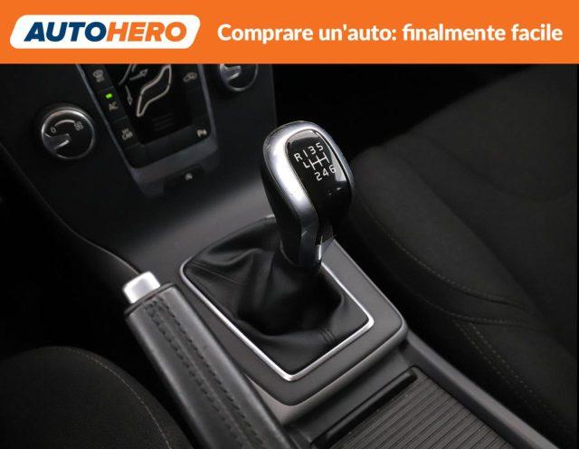 VOLVO V40 D2 1.6 Kinetic