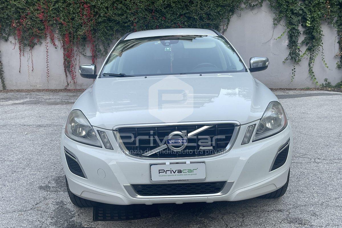 VOLVO XC60 D3 AWD Geartronic R-design