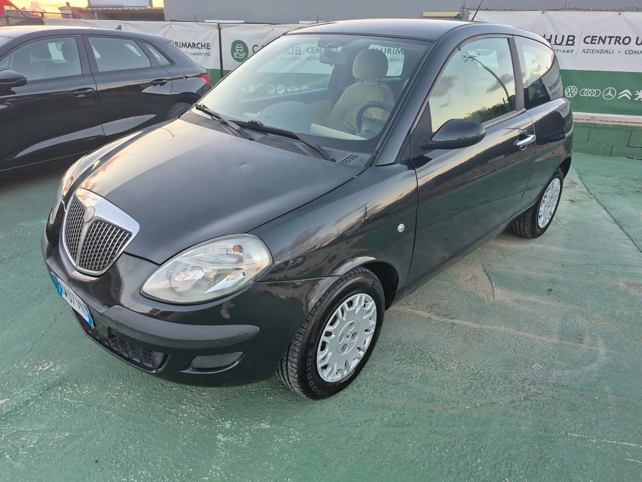 Lancia Ypsilon 1.3 Multijet 16V Platino
