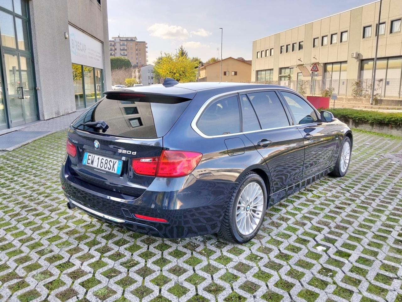 Bmw 320d xDrive 184Cv*Automatic*Navi*Xenon*Pdc