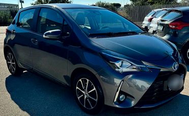 Toyota Yaris 1.5 Hybrid 5 porte Business