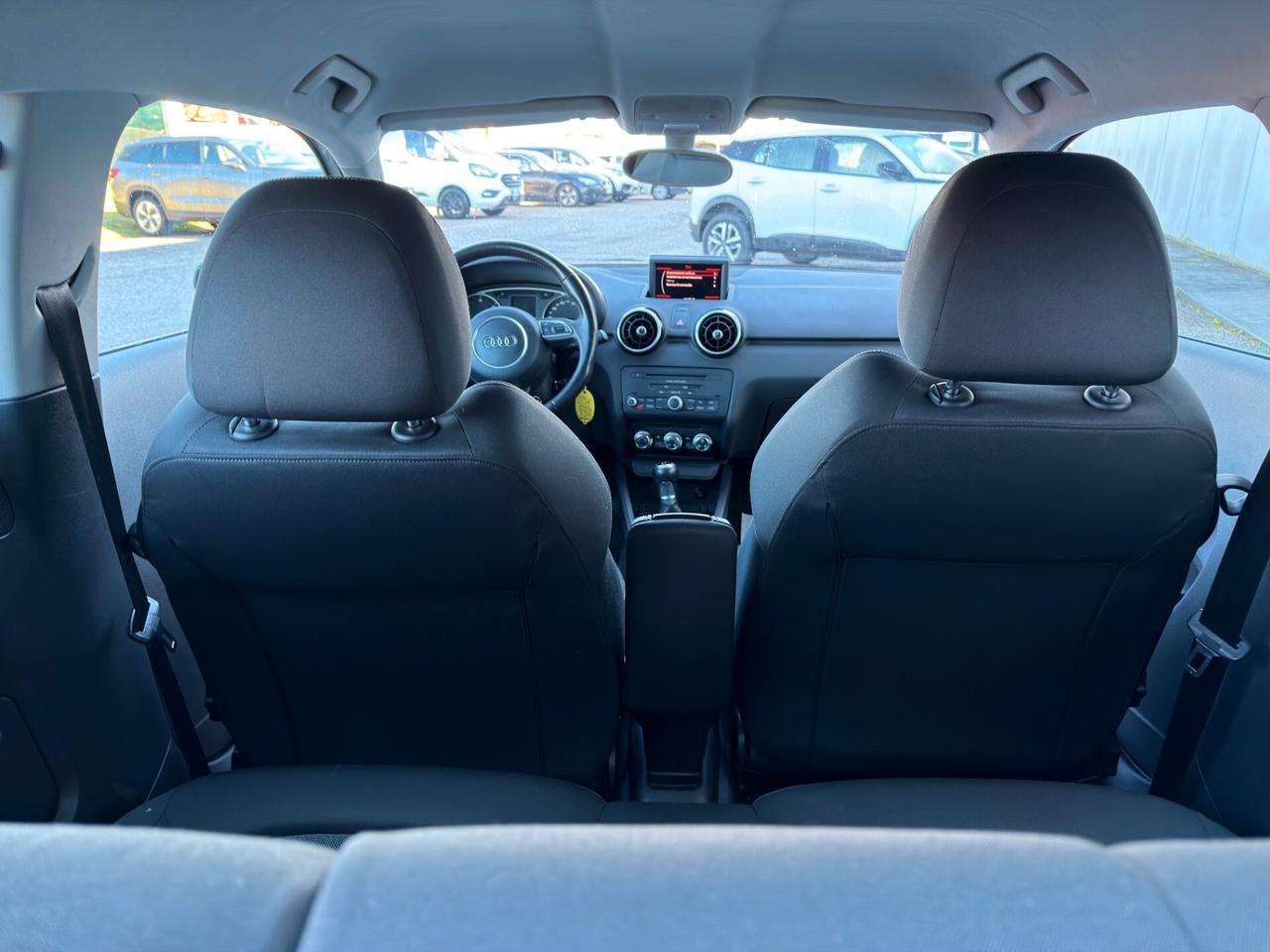 Audi A1 SPB 1.6 TDI 105 CV S-LINE