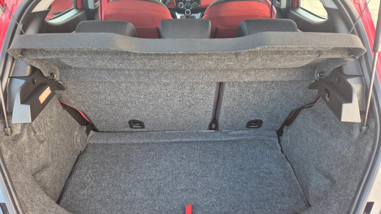 Lancia Ypsilon 1.2 69 CV 5 porte GPL Ecochic