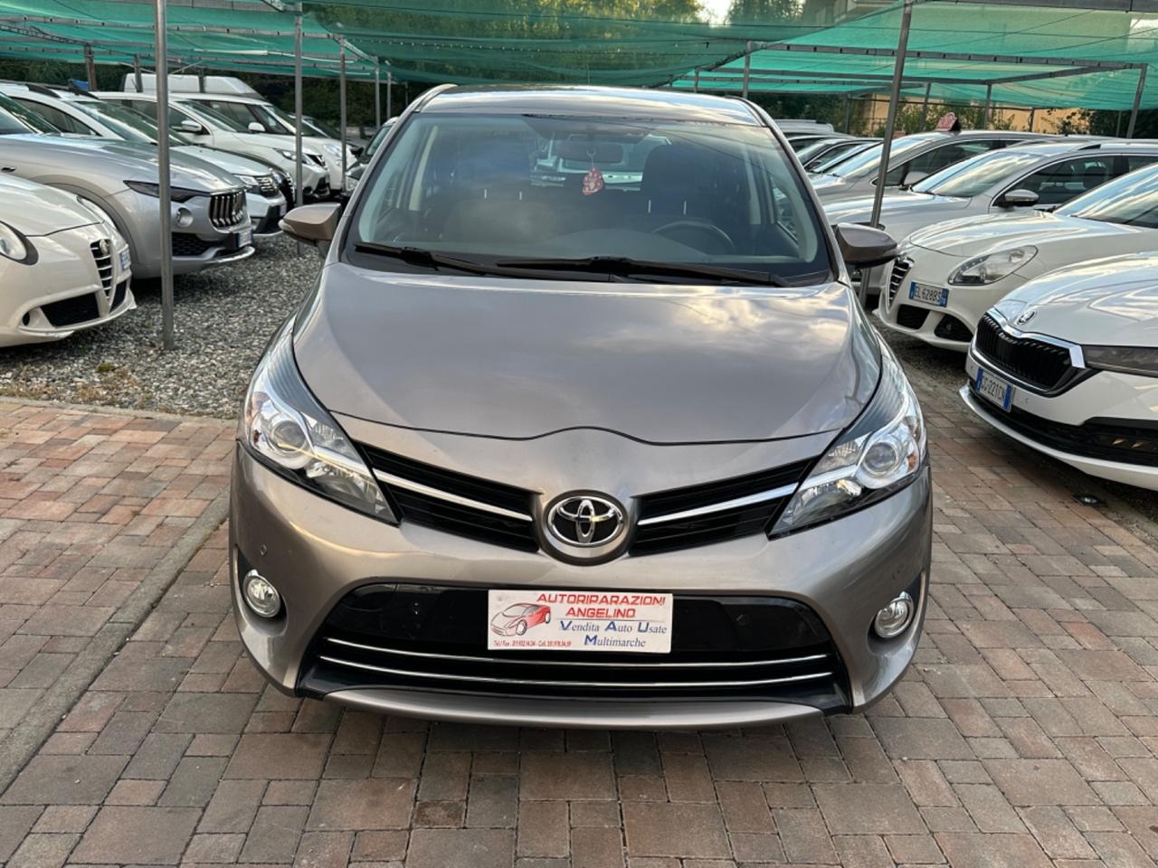 Toyota Verso 1.6 D-4D Active