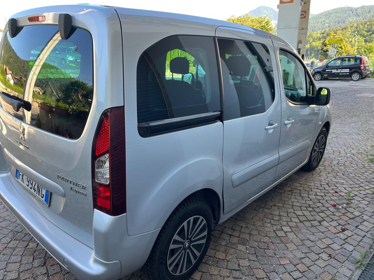 Peugeot Partner Tepee BlueHDi 100 Active