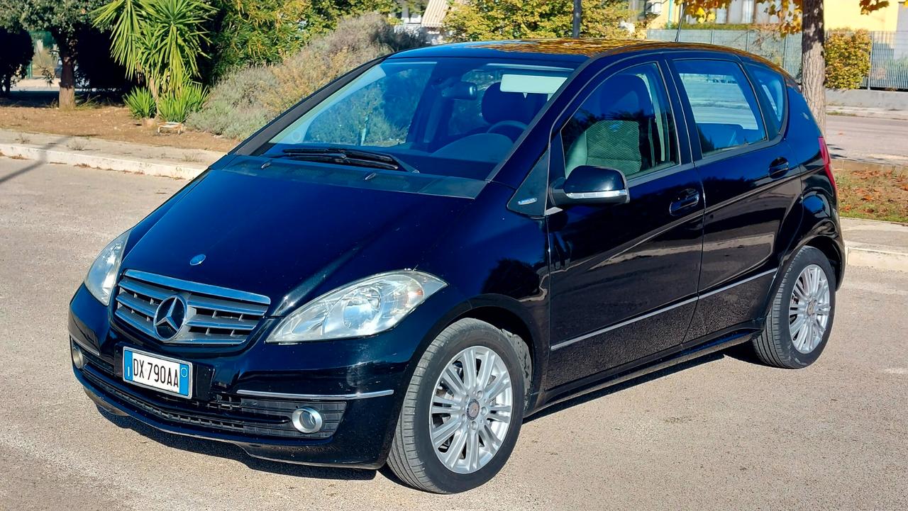 Mercedes A 180 CDI Avantgarde automatica