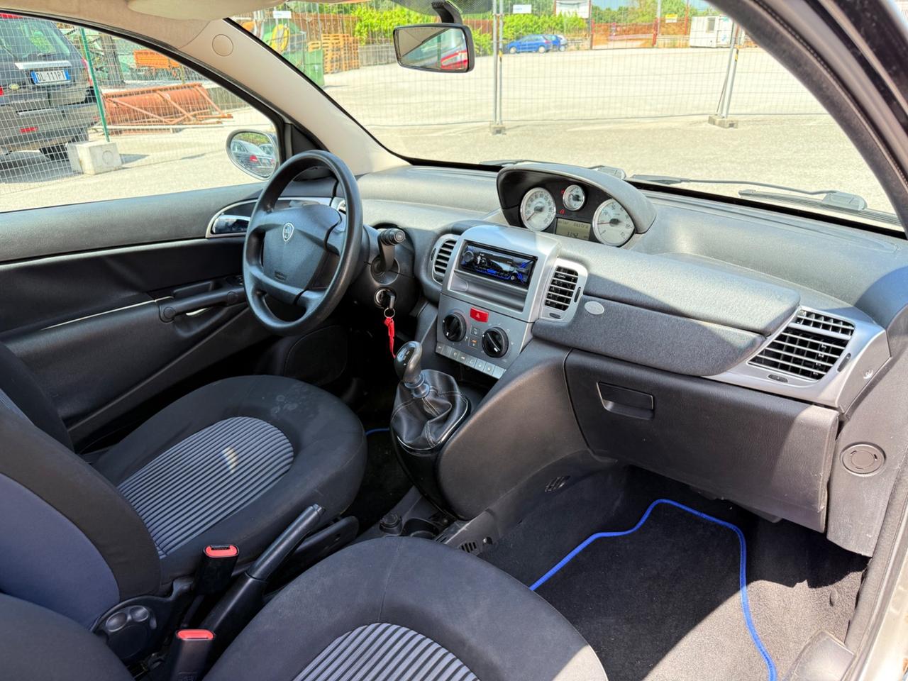 Lancia Ypsilon 1.2 Oro