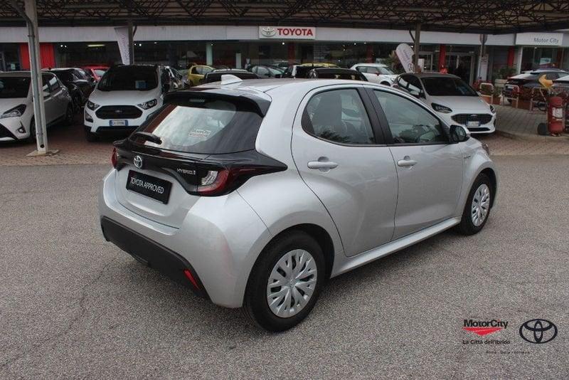 Toyota Yaris 1.5 Hybrid 5 porte Active