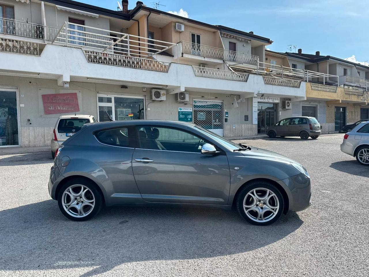 Alfa Romeo MiTo 1.6 JTDm 16V Distinctive Sport Pack GARANZIA