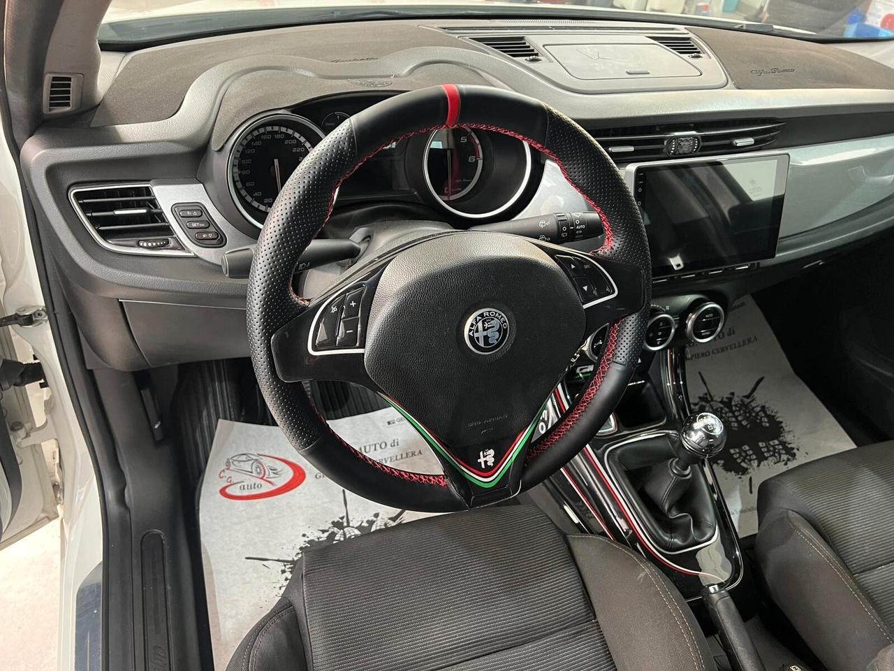 Alfa Romeo Giulietta 1.6 JTDm-2 105 CV Exclusive 2011