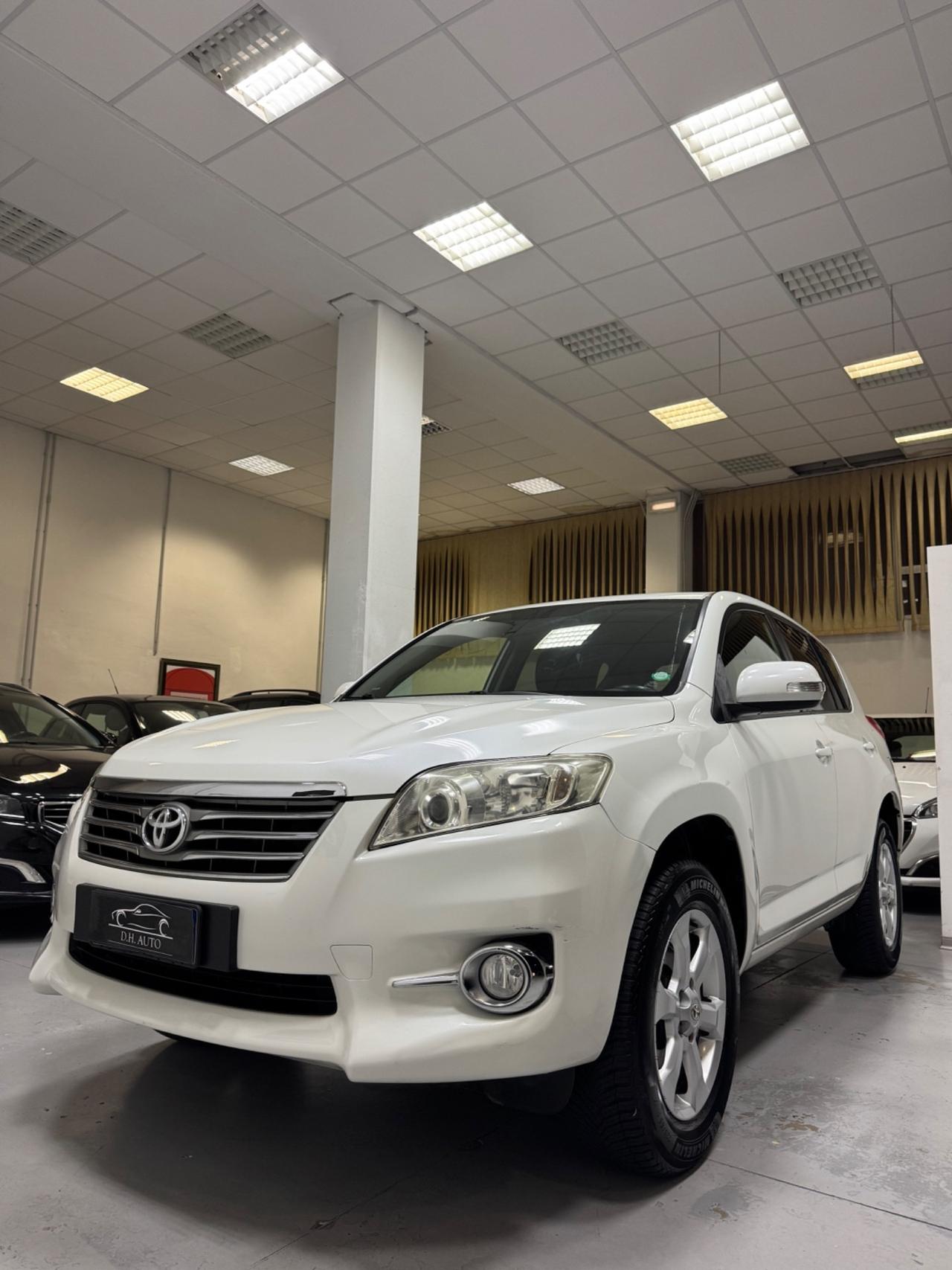 Toyota RAV 4 RAV4 Crossport 2.2 D-4D 150 CV Lounge