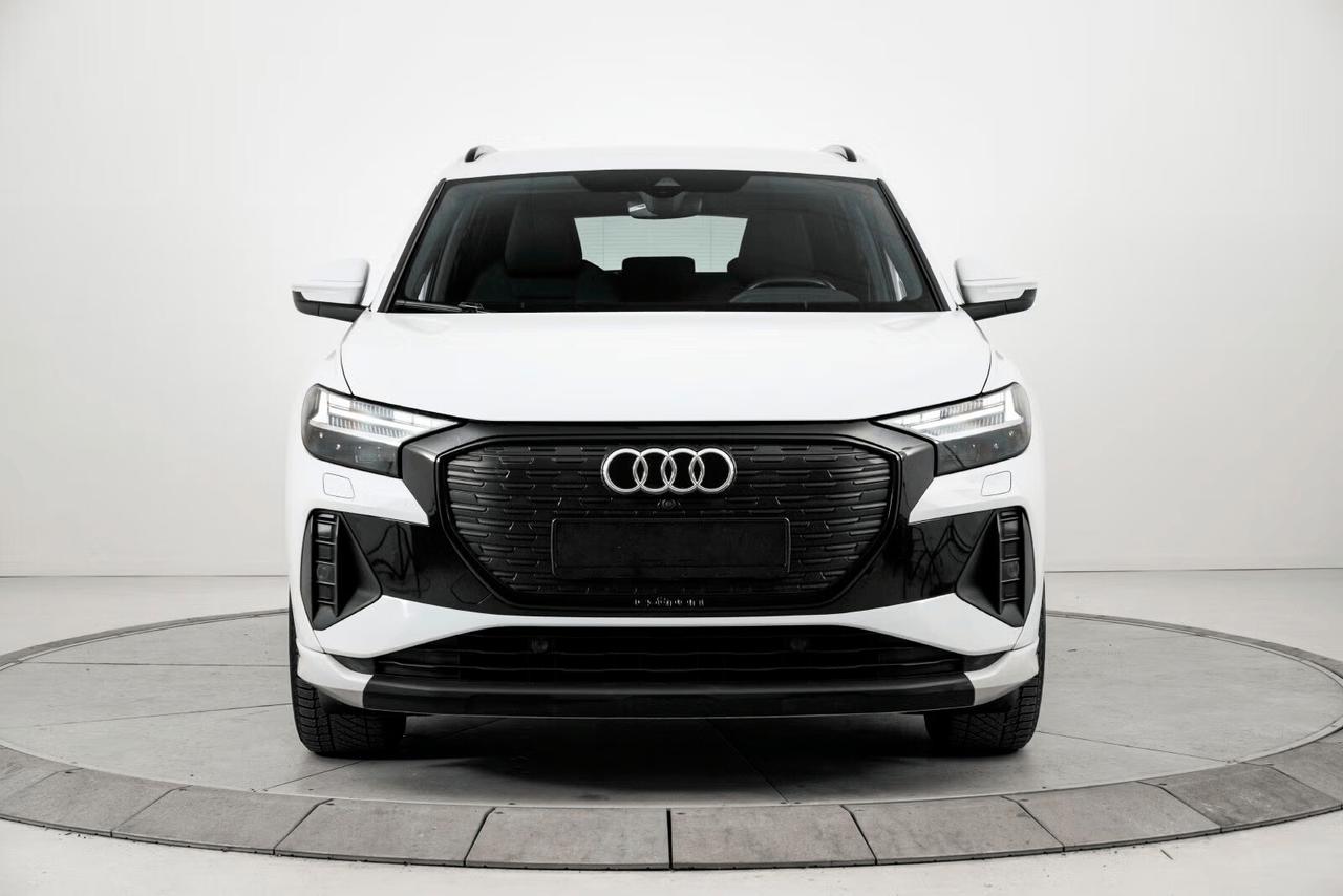 Audi Q4 e-tron 45 quattro Black Edition
