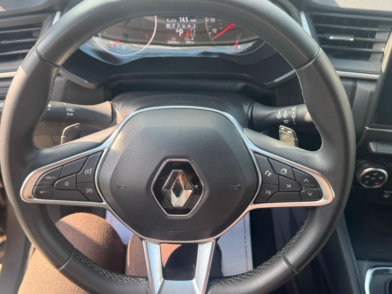 Renault Captur Blue dCi 115 CV EDC Initiale Paris