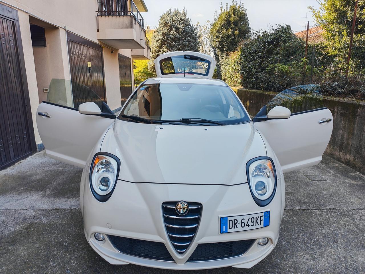 Alfa Romeo MiTo 1.4 BENZINA 80cv / Uniproprietario