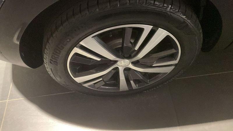 Peugeot 3008 3008 Hybrid 225 e-EAT8 Allure Pack