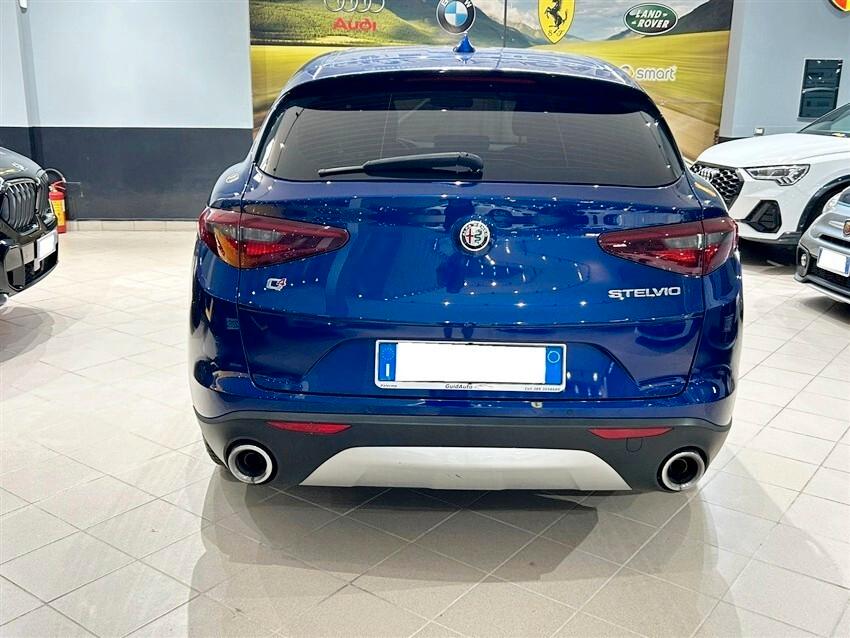Alfa Romeo Stelvio 2.2 Turbodiesel 190 CV AT8 Q4 Business