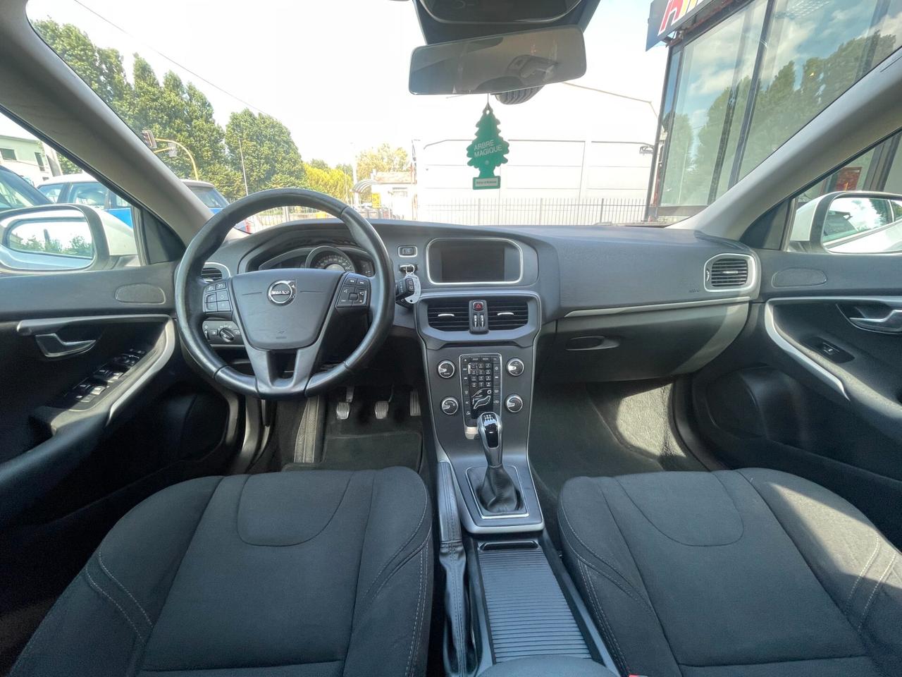 Volvo V40 D2 Business ANCHE X NEOPATENTATI