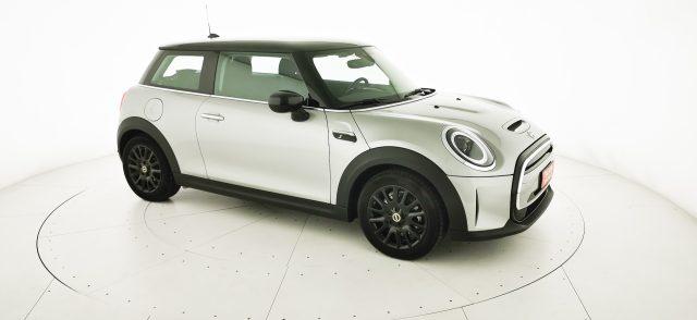 MINI Cooper SE Essential