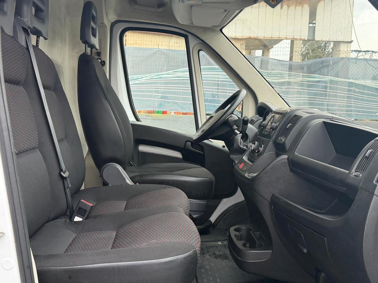 Peugeot Boxer 330 2.2 Diesel 140 cv L1H1