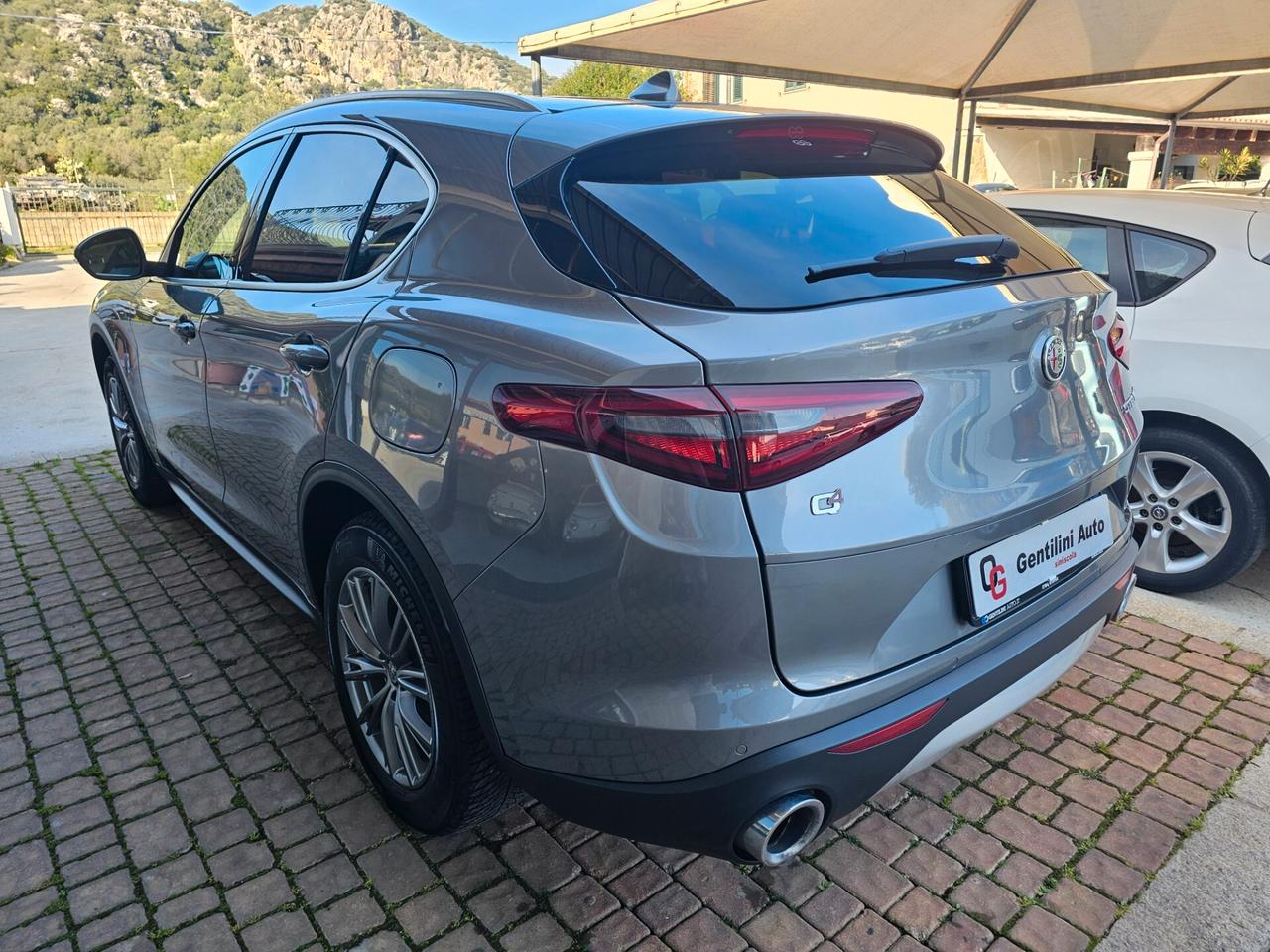 Alfa Romeo Stelvio 2.2 Turbodiesel 190 CV AT8 Q4 Executive