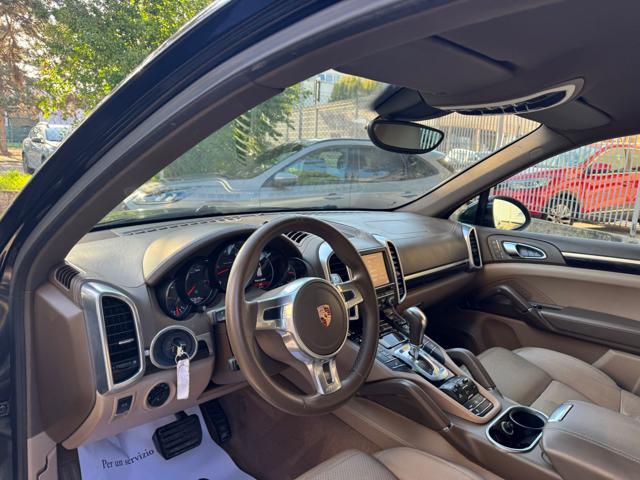 PORSCHE Cayenne 3.0 Diesel V6 245CV NAVI